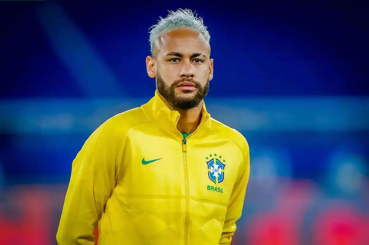 效力二十年 效力二十年