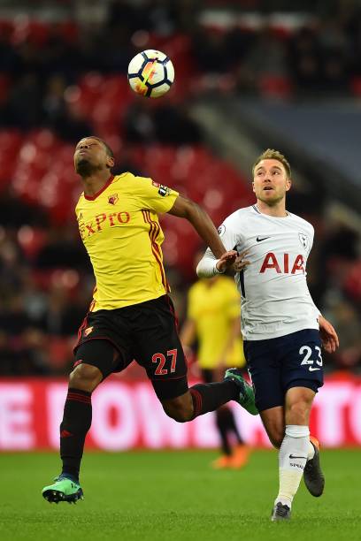 足球市场的 足球市场的