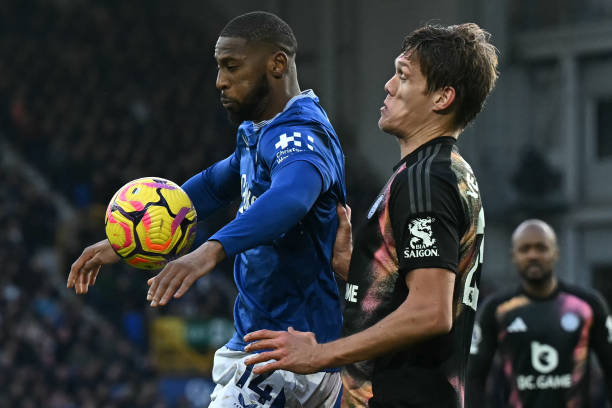 以其优异的 以其优异的