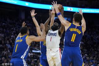 劲旅环伺的 劲旅环伺的