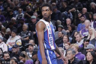 赛季对阵洛 赛季对阵洛